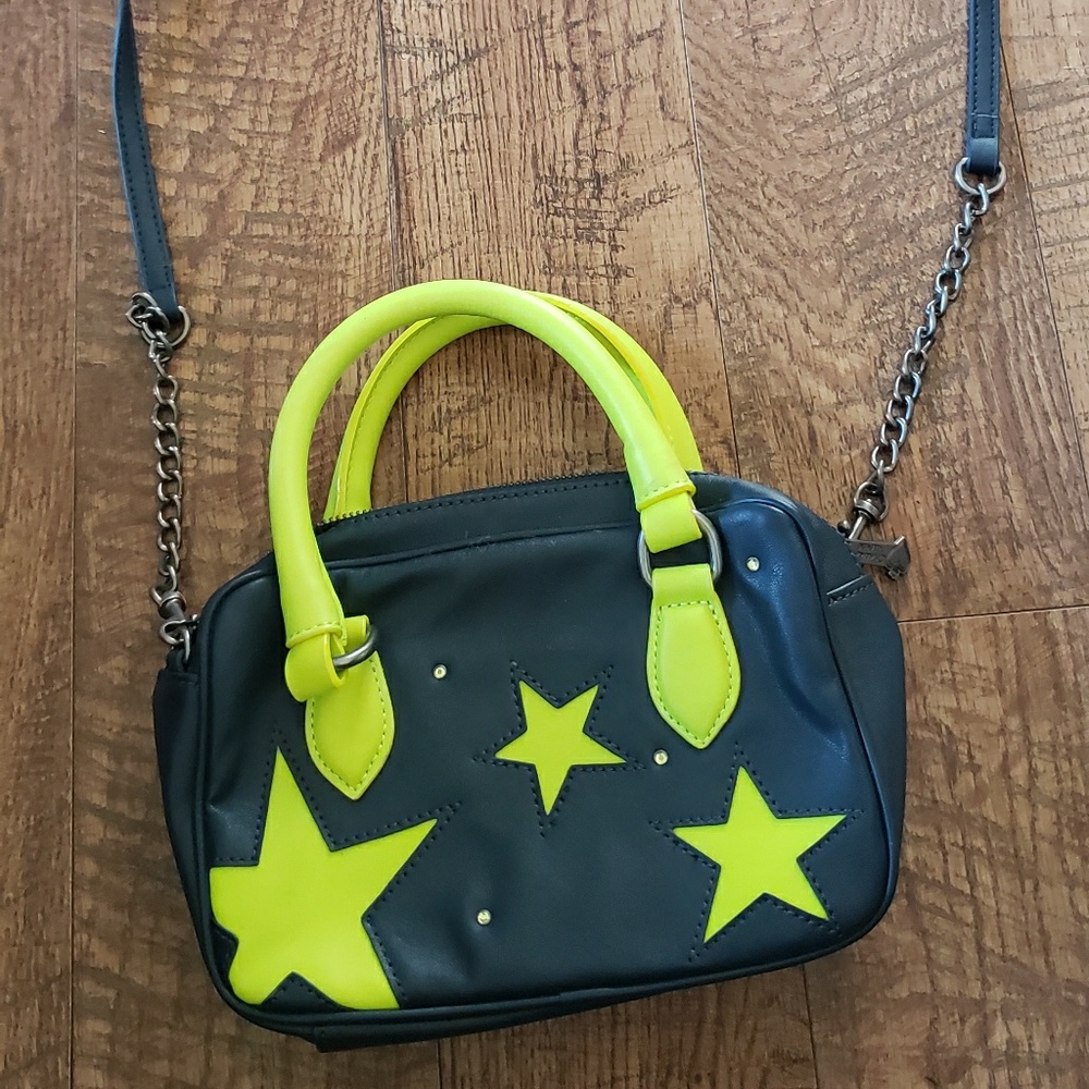 Vera Wang Princess small leather purse handbag